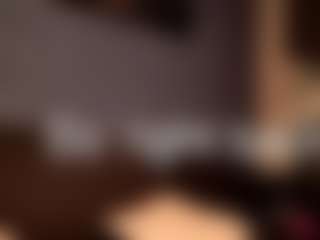 Live cam show with Zenvyra - Trimmed Arab on livesuperchat.net