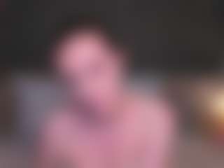 Live cam show with Amy-Desiree - Body Massage on CamClone