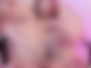 Live cam show with coquetta - Green Eyes on Camsoda