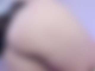Live cam show with coquetta - Green Eyes on Camsoda