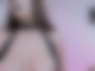 Live cam show with coquetta - Squirt Curvy on Camsoda