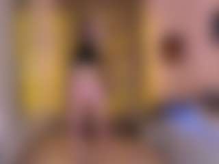 Live cam show with DottieAscheman - Middle Aged on StripNow