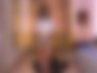 Live cam show with DottieAscheman - College Mature on Dare Cams