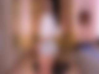 Live cam show with DottieAscheman - Strip Mature on Dolls Live