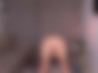 Live cam show with DottieAscheman - College on Camsoda