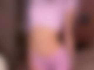 Live cam show with DottieAscheman - Flashing on Camming Site