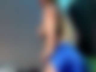 EvelyneGruis's Live Sex Cam Show