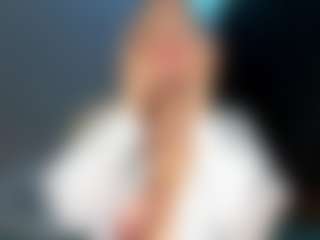 EvelyneGruis's Live Sex Cam Show