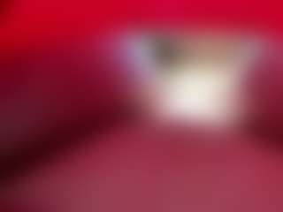 EvelyneGruis's Live Sex Cam Show