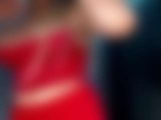 EvelyneGruis's Live Sex Cam Show