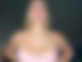 Live cam show with EvelyneGruis - Control on Streamer API