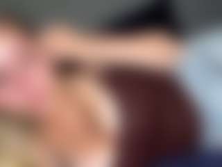 EvelyneGruis's Live Sex Cam Show