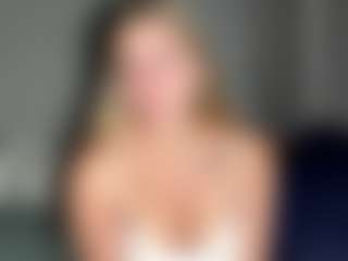 Live cam show with EvelyneGruis - Creampie on Camsoda
