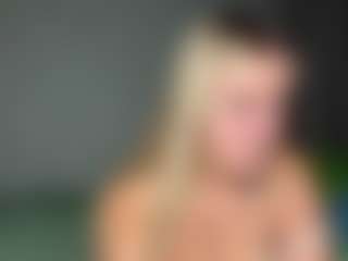 Live cam show with EvelyneGruis - Hairy Pussy on Camsoda