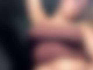 EvelyneGruis's Live Sex Cam Show