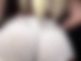 Live cam show with EvelyneGruis - Raven Hair on Dolls Live