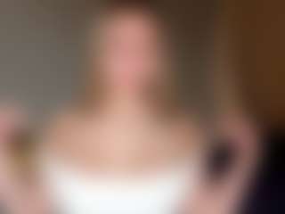 EvelyneGruis's Live Sex Cam Show