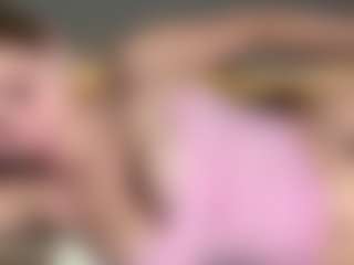 EvelyneGruis's Live Sex Cam Show