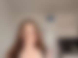 Live cam show with Lily - Strapon on Camsoda