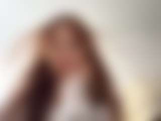 Live cam show with Lily - Athletic Young Adult on CamClone