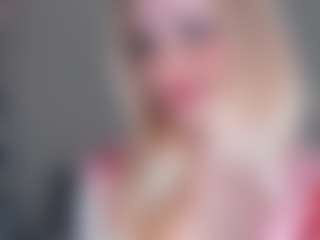 LeanaPenticoff's Live Sex Cam Show