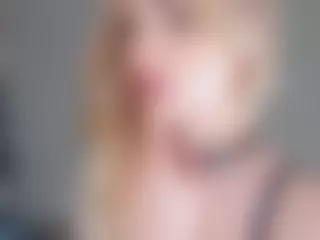 LeanaPenticoff's Live Sex Cam Show