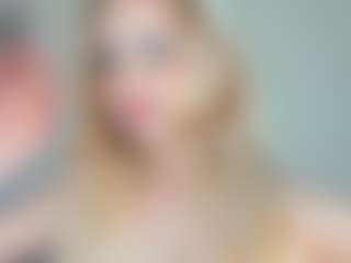 LeanaPenticoff's Live Sex Cam Show