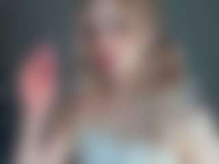 LeanaPenticoff's Live Sex Cam Show