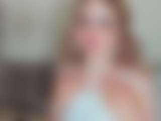 LeanaPenticoff's Live Sex Cam Show