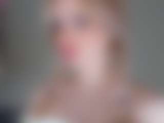 LeanaPenticoff's Live Sex Cam Show