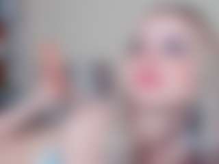 LeanaPenticoff's Live Sex Cam Show