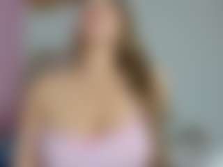 Live cam show with lia-velerth - Average on Camiplay Live