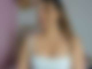 Live cam show with lia-velerth - Body Massage on Camsoda Late Night
