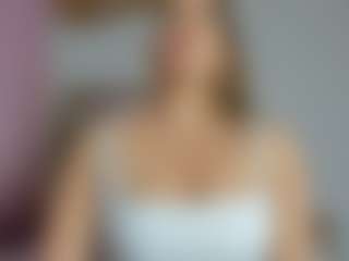 Live cam show with lia-velerth - Natural on TeamSkeetLive