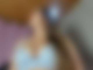 Live cam show with lia-velerth - Blonde Hair Dildo on SpunkLive