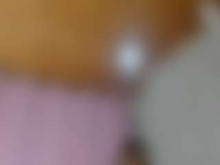 Live-Cam-Show mit lia-velerth - Camel Toe auf Camsoda
