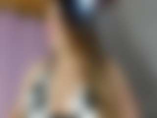lia-velerth's Live Sex Cam Show