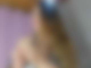 lia-velerth's Live Sex Cam Show