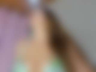 lia-velerth's Live Sex Cam Show