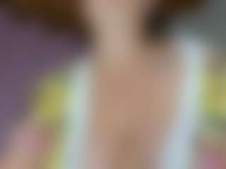 lia-velerth's Live Sex Cam Show
