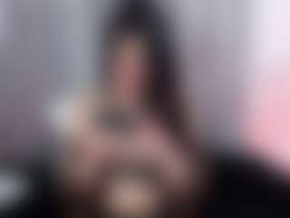 Live cam show with PimkyBunny - Facial on chickslive.net