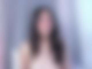 Live cam show with PimkyBunny - Facial on Camsoda