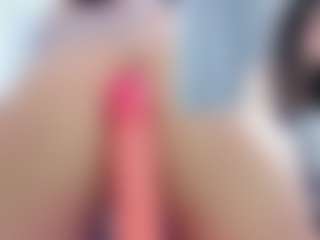 Live cam show with PimkyBunny - Facial on AdultVida.com