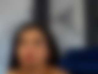 Live cam show with RachelRaveee - Petite on crypto-cams