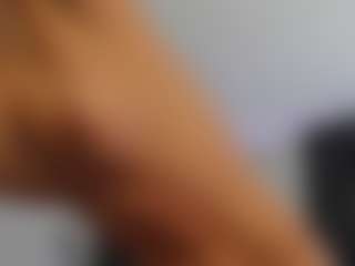 Live cam show with RachelRaveee - Smoking on SpankPalCams