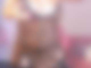 Live cam show with Sonia - Deepthroat on Camsoda