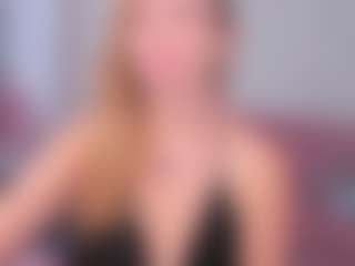 Live cam show with Sonia - Big Tits MILF on Camsoda