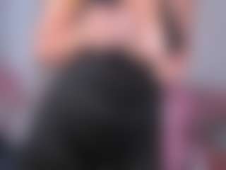 Live cam show with Sonia - Shaved on xblisslive.com