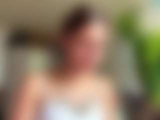 Live cam show with TemekaRoskowinski - Ass Clapping on Uber Horny