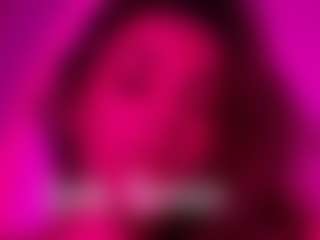 Live cam show with TemekaRoskowinski - Petite on StripNow